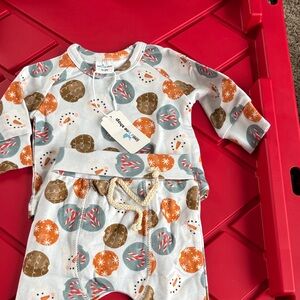 Little Planet Kids Snowman Matching Set